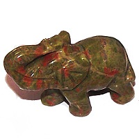 Slon - kamenná figurka střední jaspis unakit